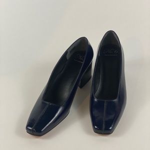 No. 6 Store Ada Pump